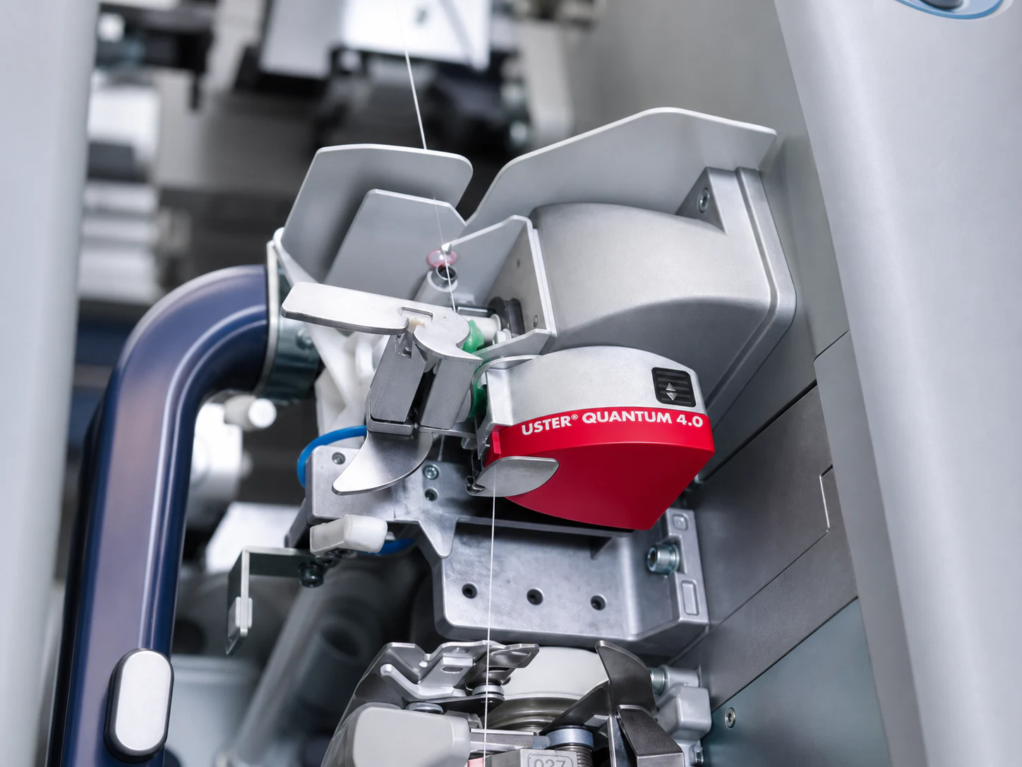 Uster Quantum 4.0 yarn clearer installed on an automatic winding machine